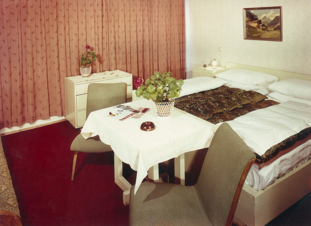 Ein Zimmer im "Hotel Hochfirst" vor langer langer Zeit...